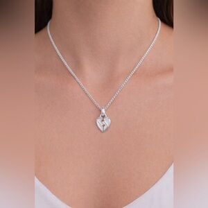Gucci Silver Heart Pendant Necklace